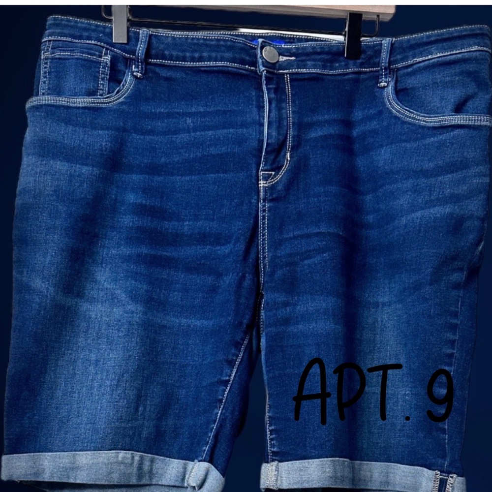Women’s Apt.9 Dark Wash Bermuda Shorts 18W